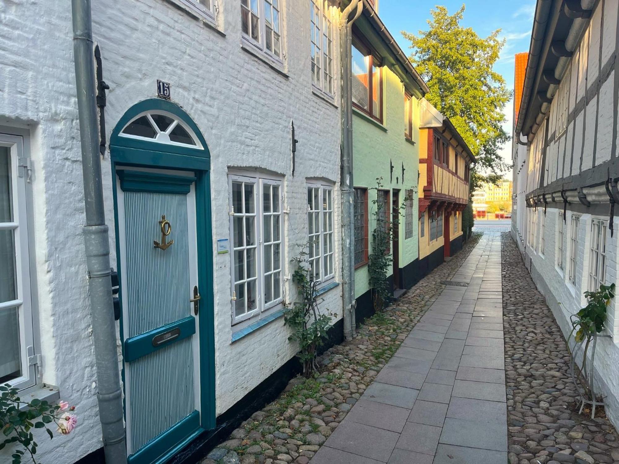 Fewo1846 - Kaete-Lassen-Huus - Uriges Haeuschen Auf 3 Ebenen Mit Dachterrasse Am Hafen Flensburg Kültér fotó