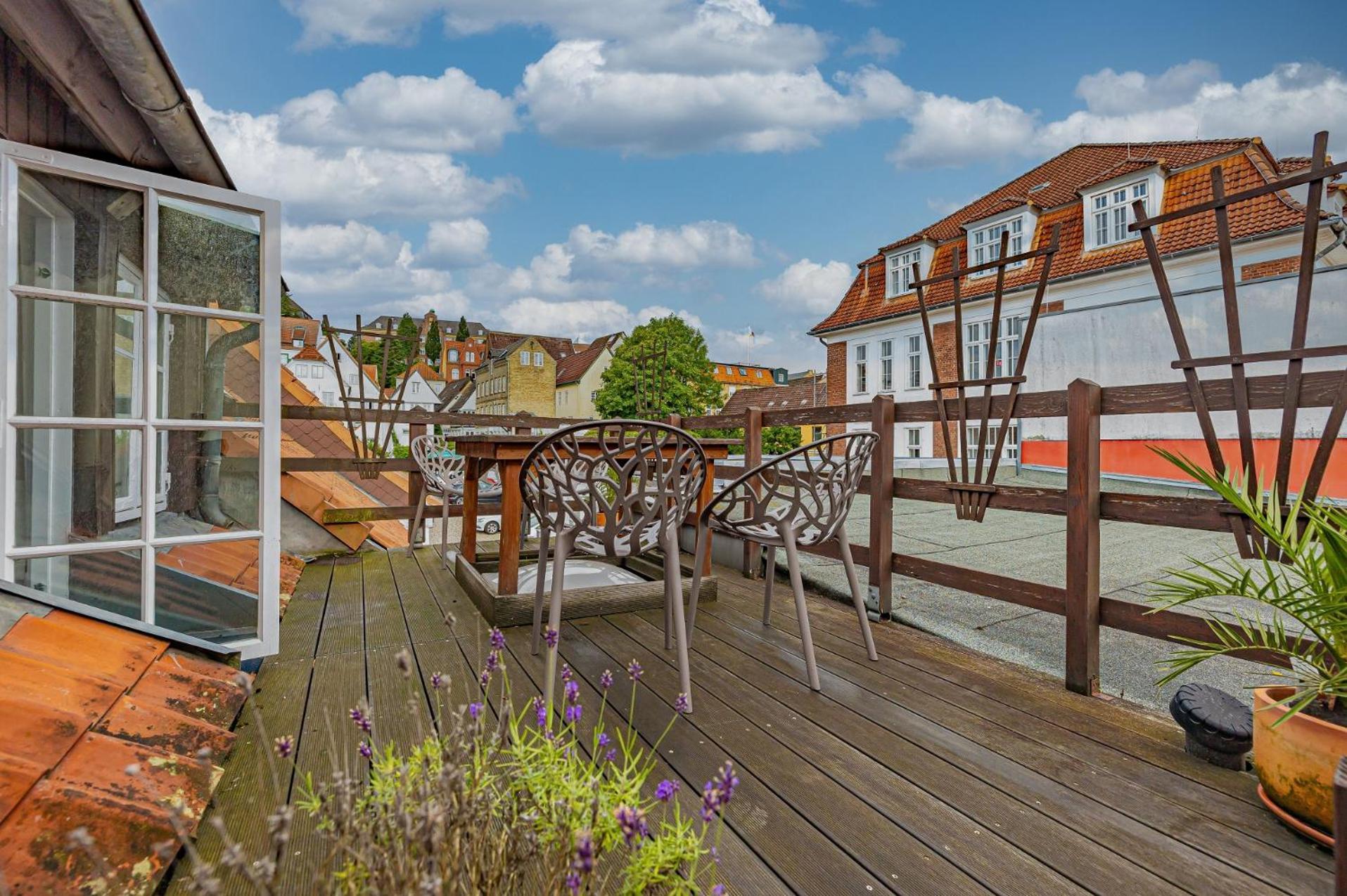 Fewo1846 - Kaete-Lassen-Huus - Uriges Haeuschen Auf 3 Ebenen Mit Dachterrasse Am Hafen Flensburg Kültér fotó